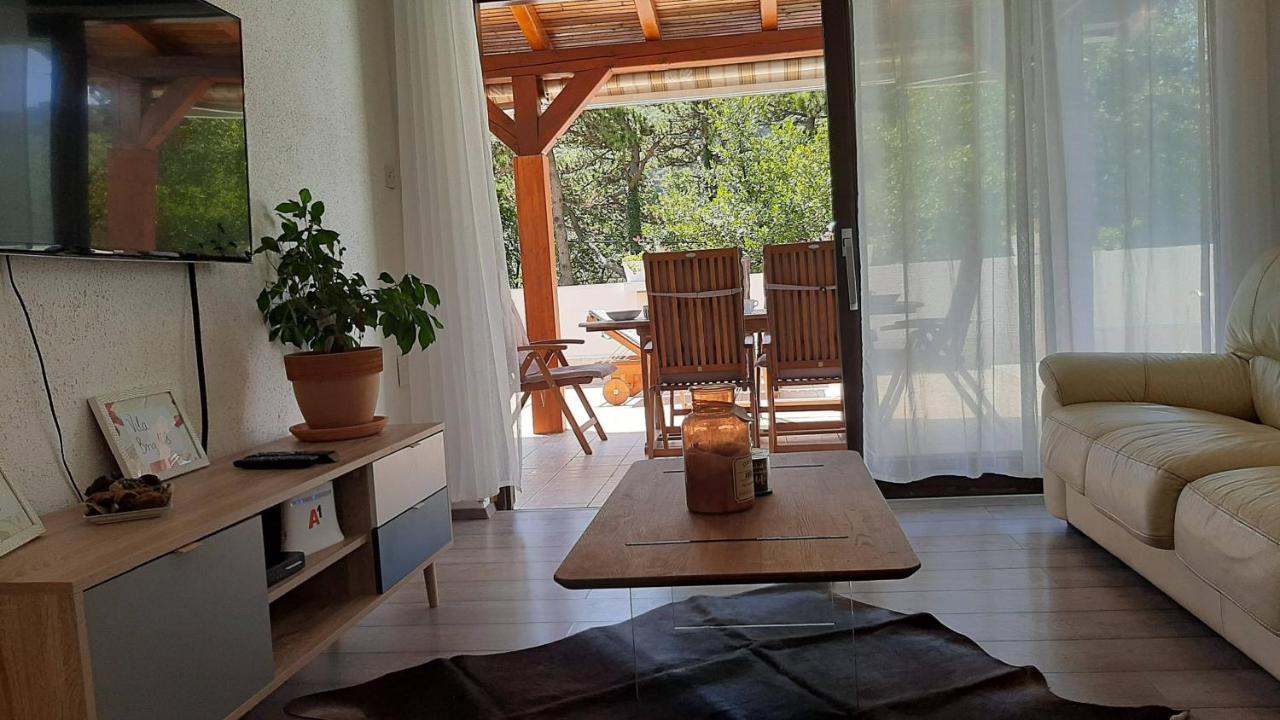 Vila Brig 108 - Private Swimming Pool And Jacuzzi 리예카 외부 사진